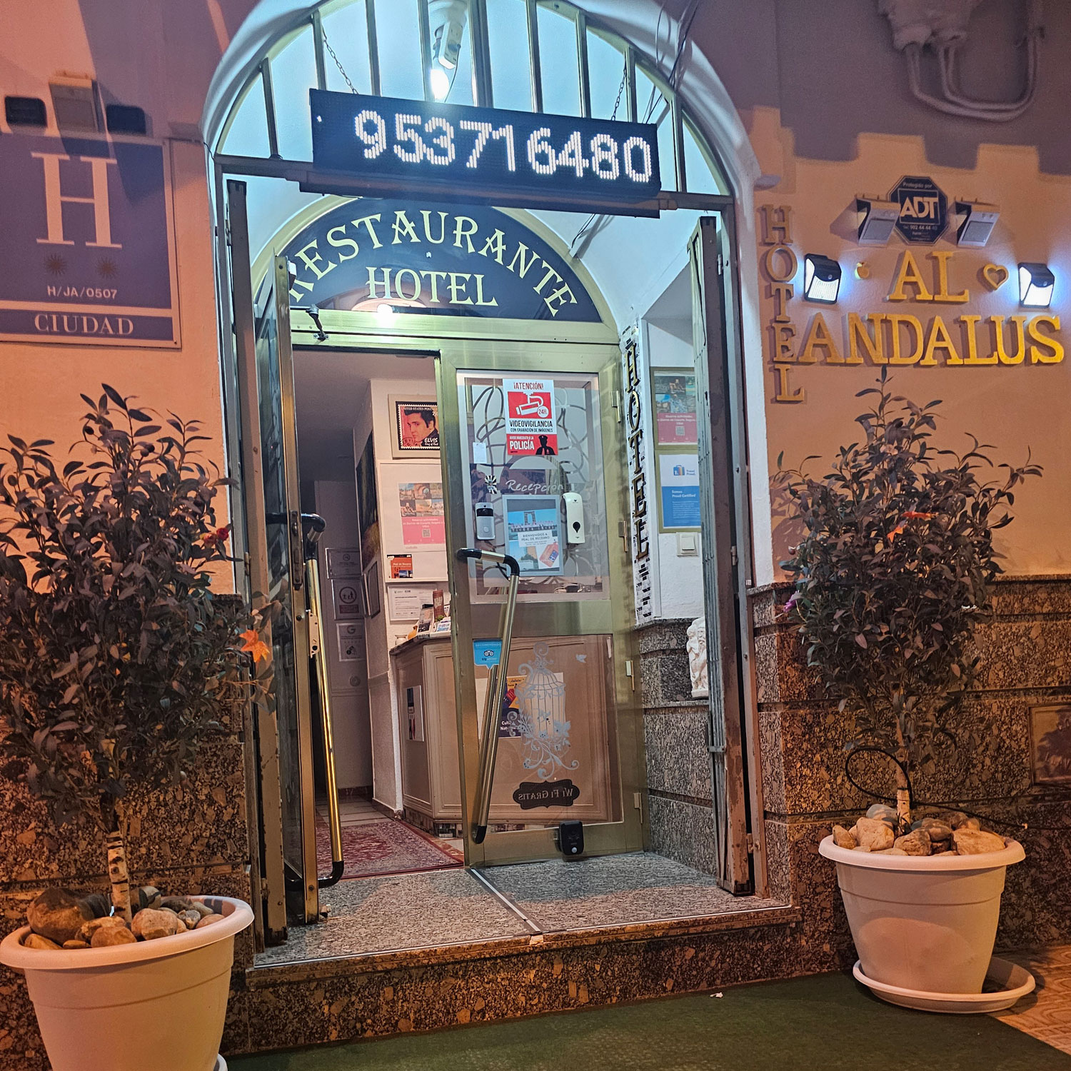 Hotel Al-Ándalus Peal
