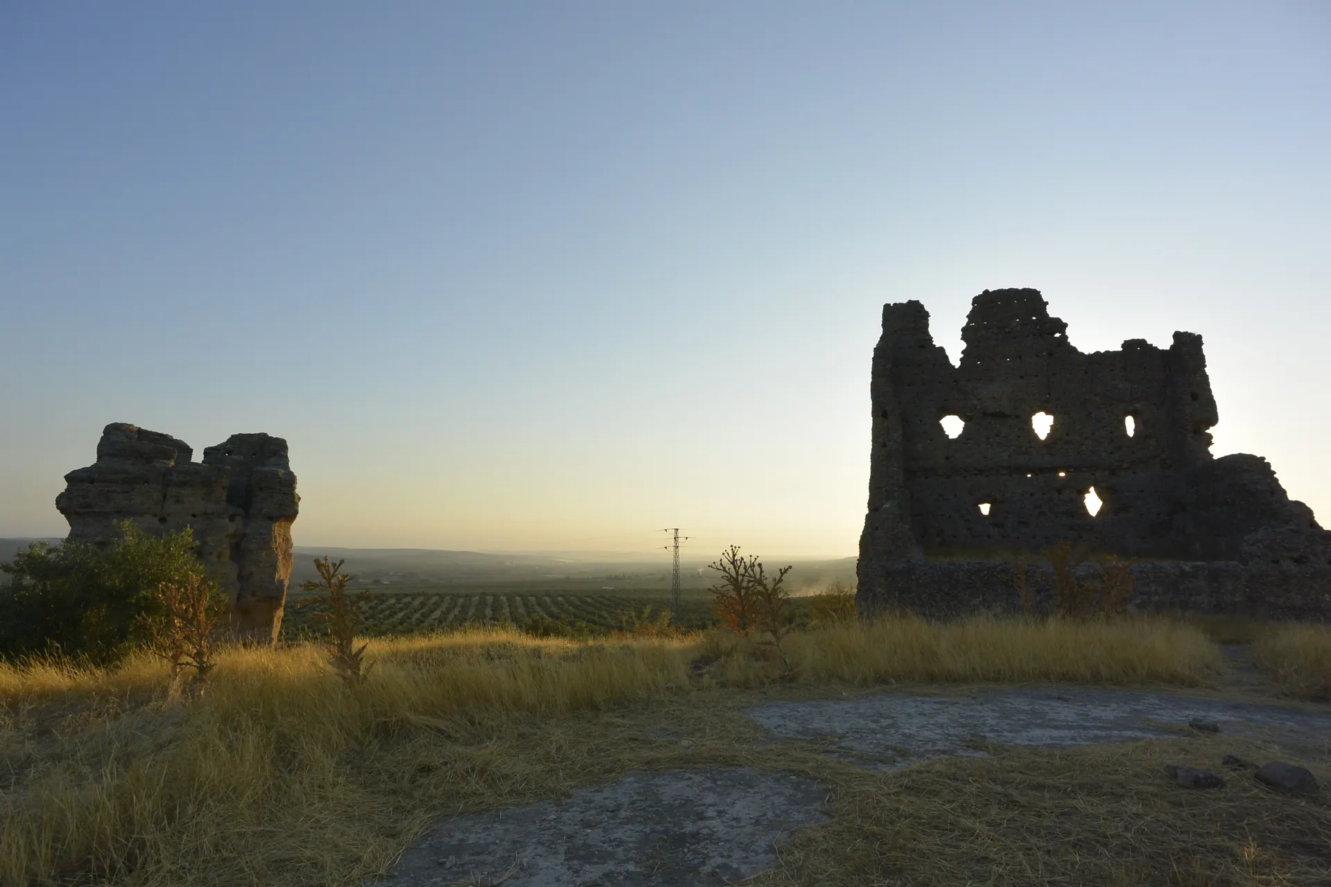 Ruinas del Castillo de Estiviel "Las Huelgas"